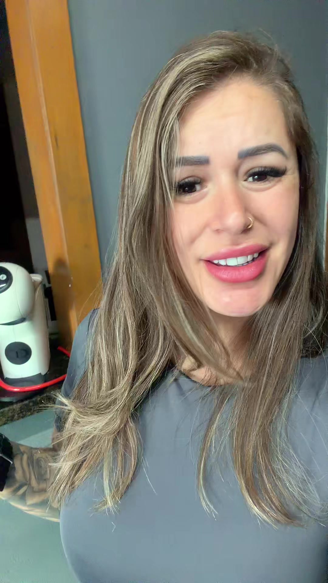 @Viviane