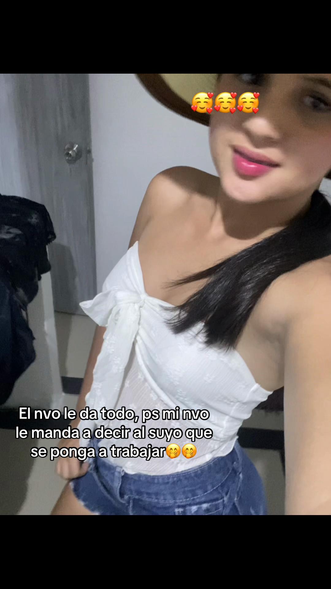 @Tati🥰.