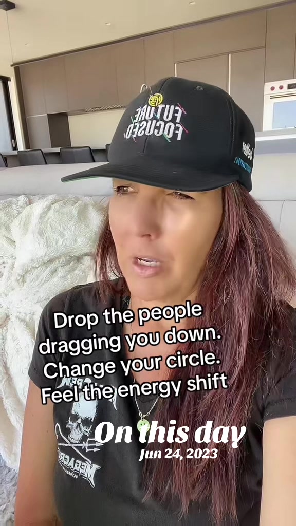 @HeatherV🖤