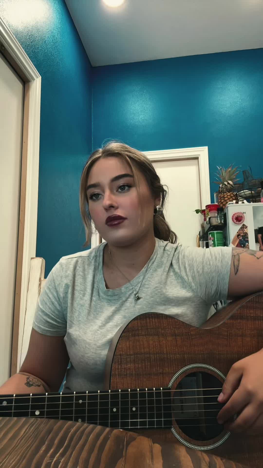 @lakleyanne