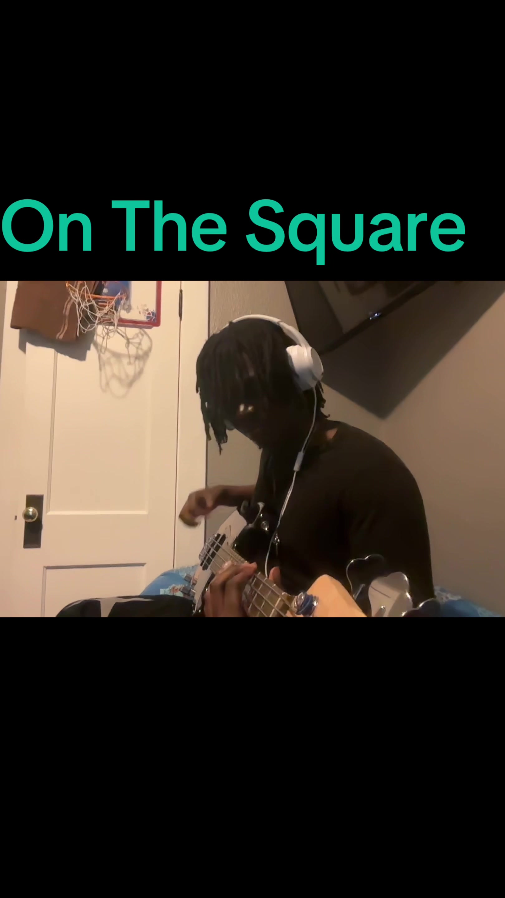 @ArmonnplaysBass