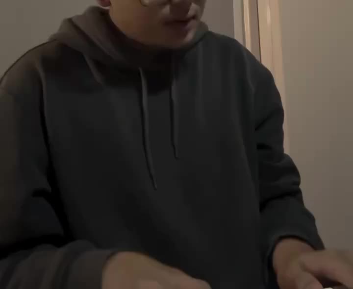 @....