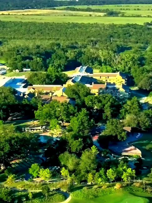 @LUXURY USA RESORTS