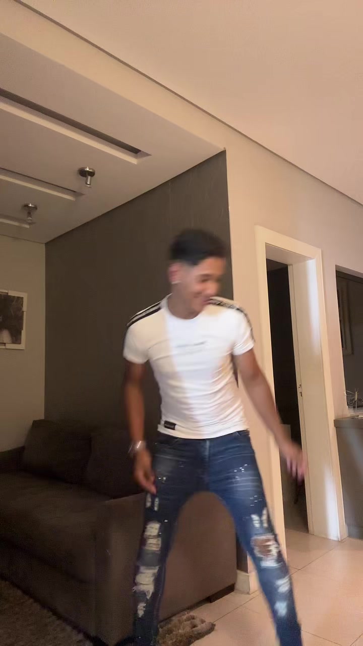@aanavibs
