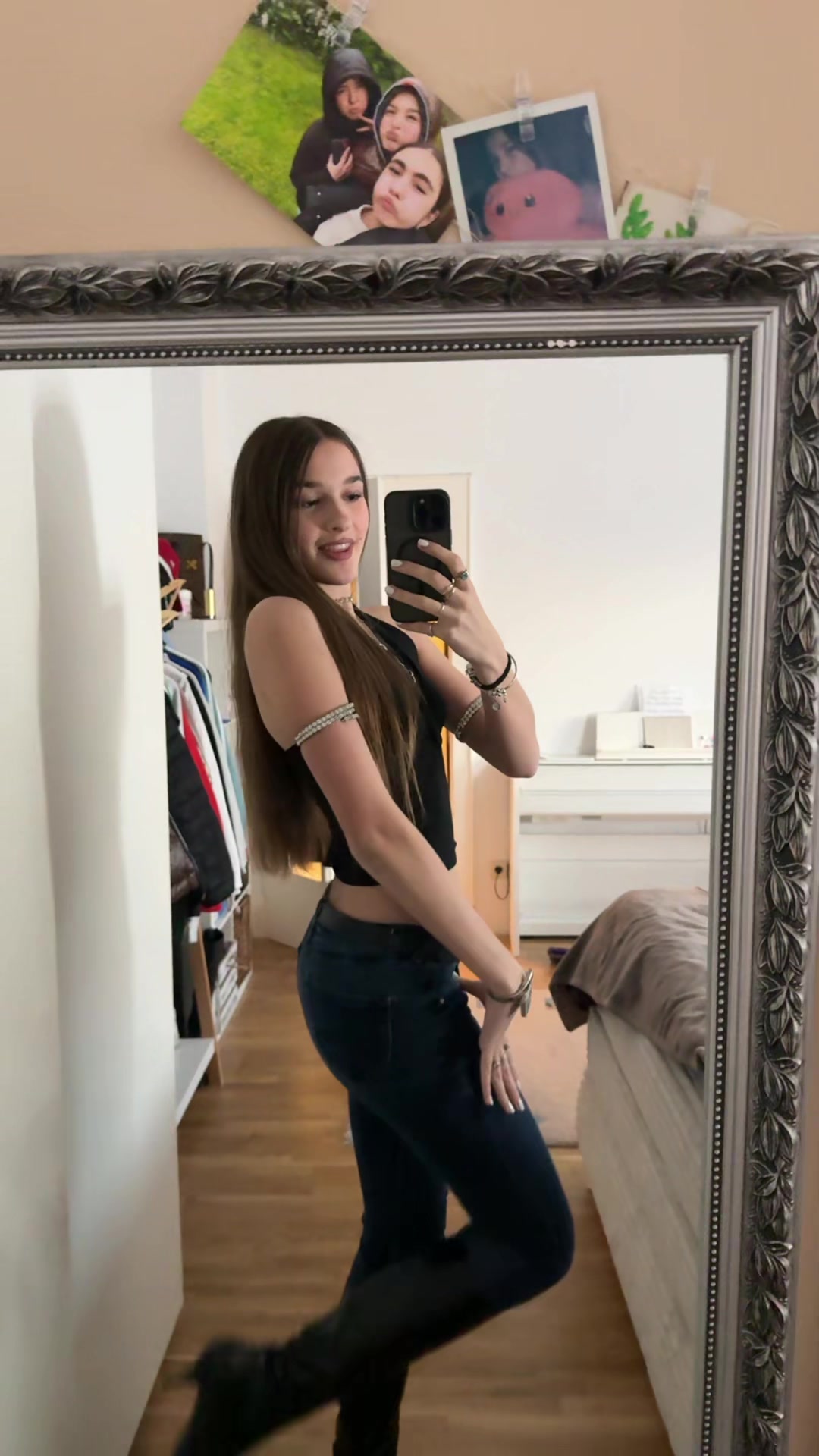 @tara.petracc