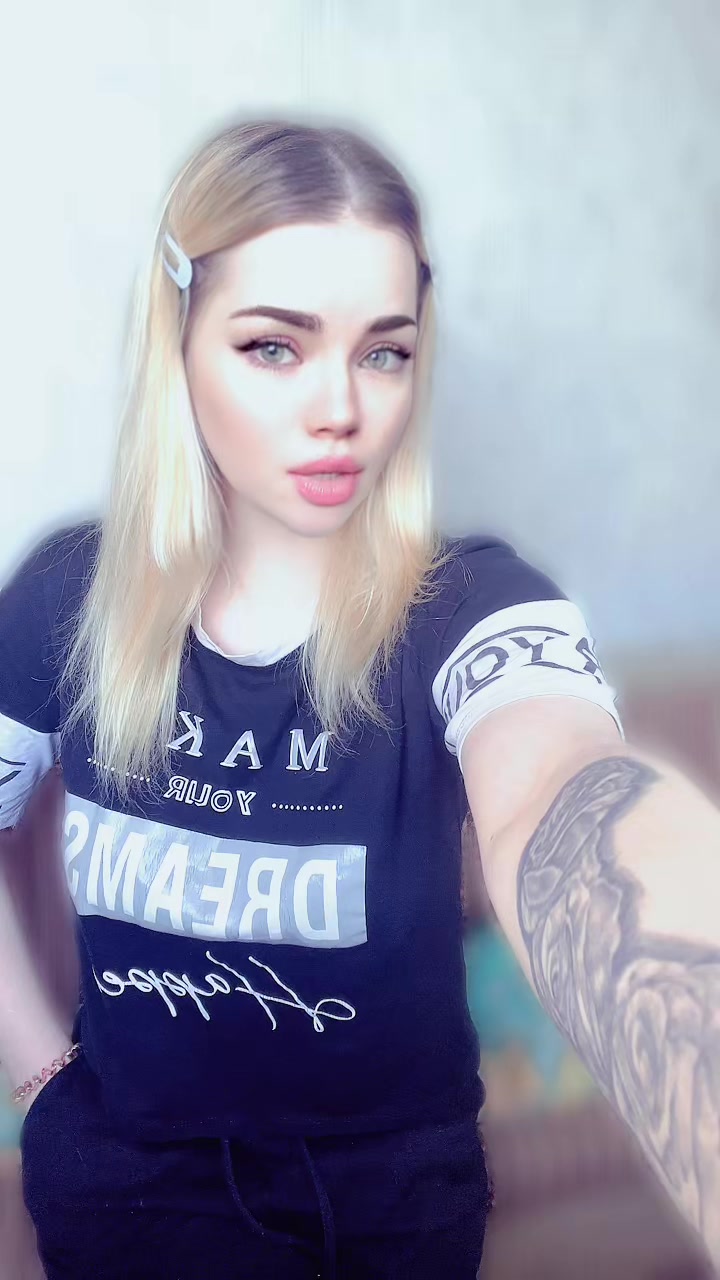@Vika_viktori