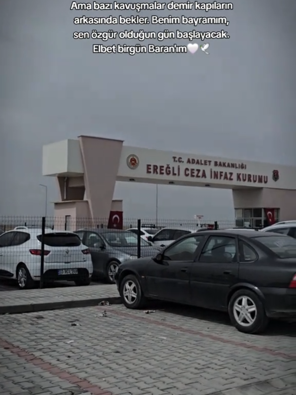 @Kader &Ccedil;i&ccedil;ek&ccedil;i
