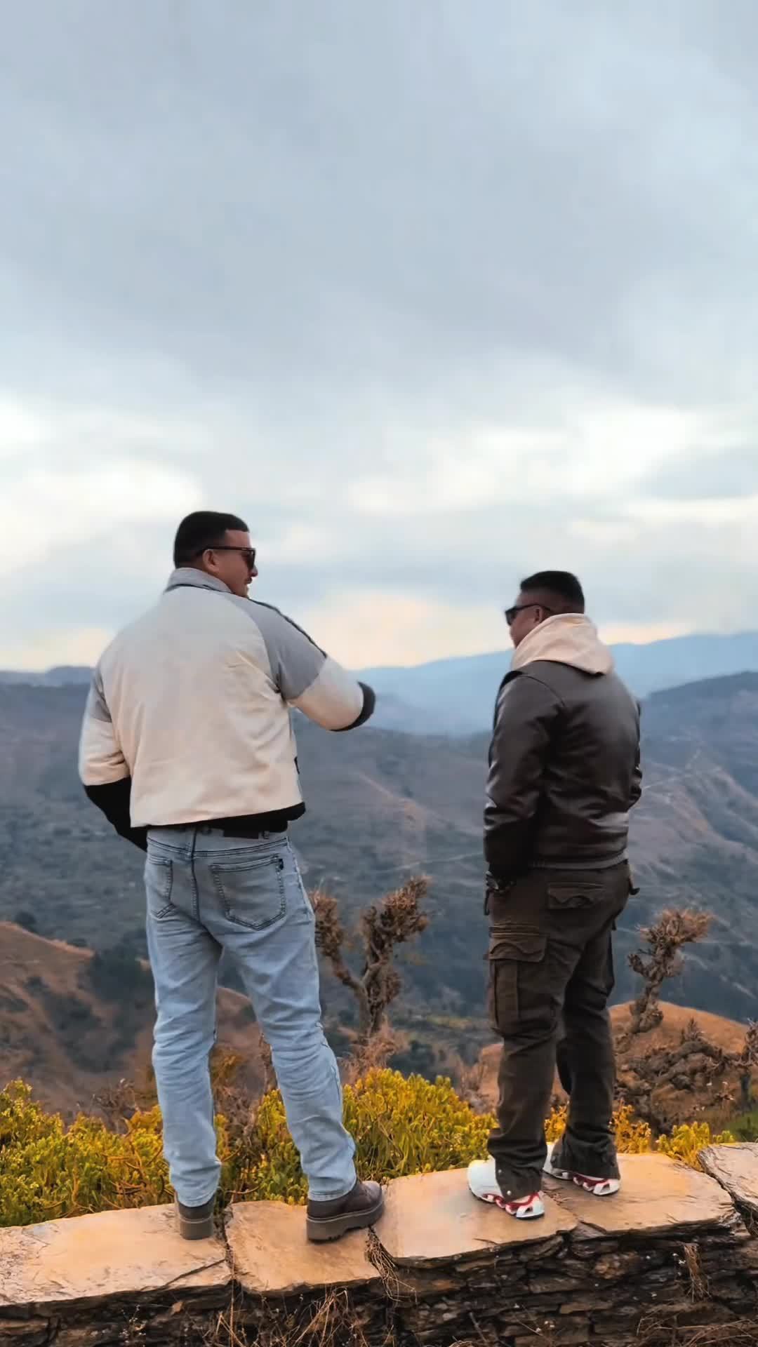 @ꜱᴜʀᴀᴛ ᴛᴀᴍᴏʟɪ❤️