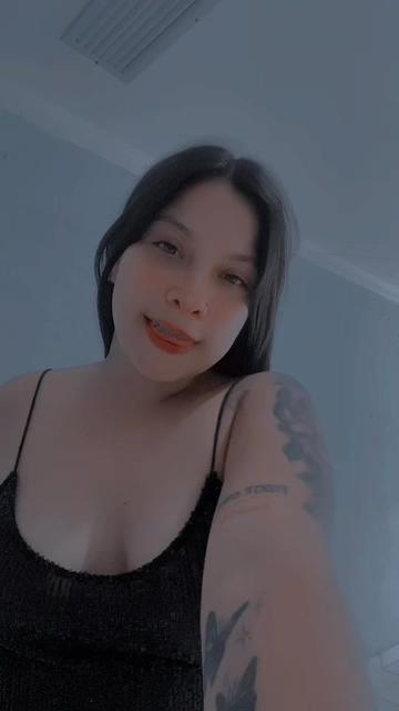 @Roxi.20