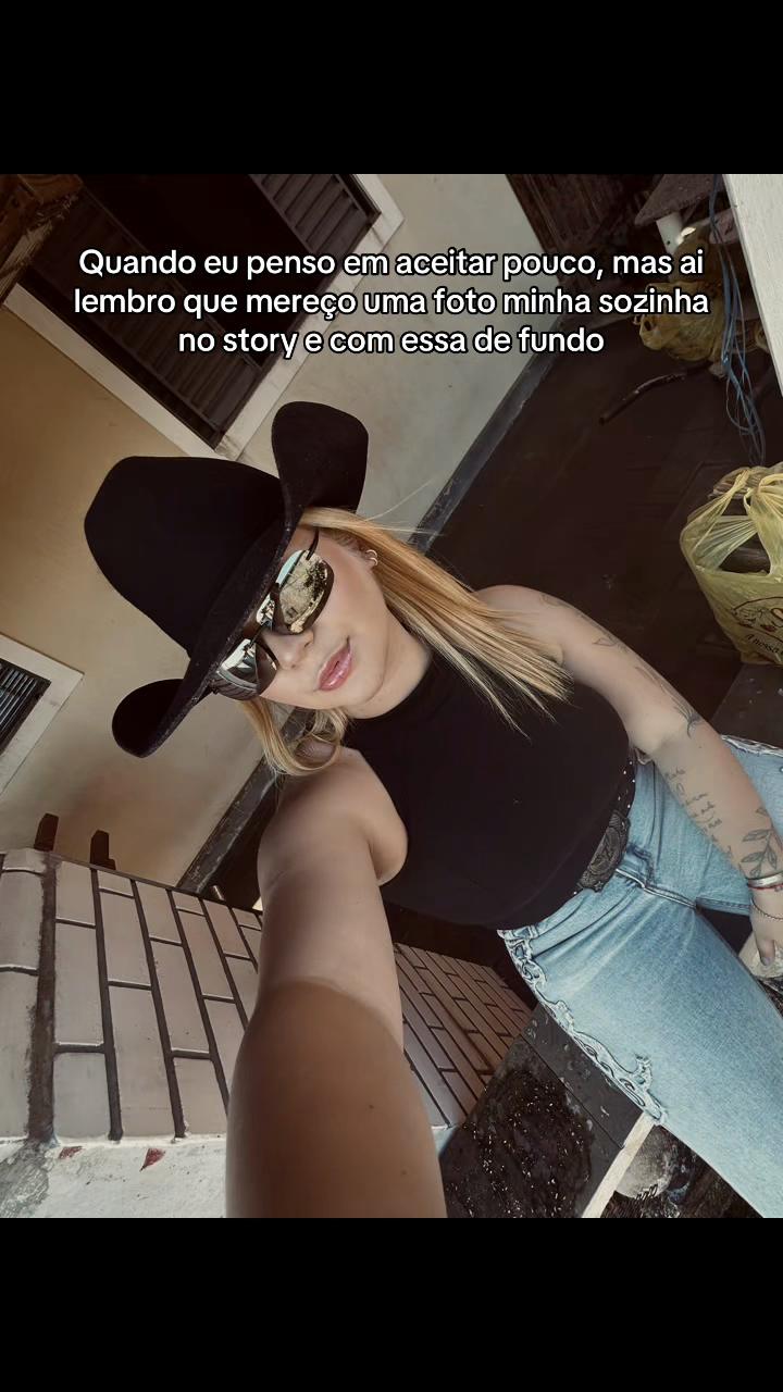 @julia
