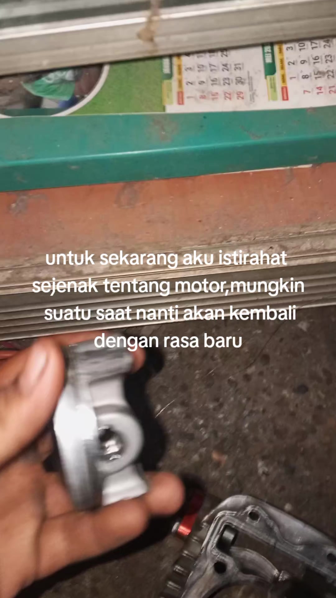 @hy