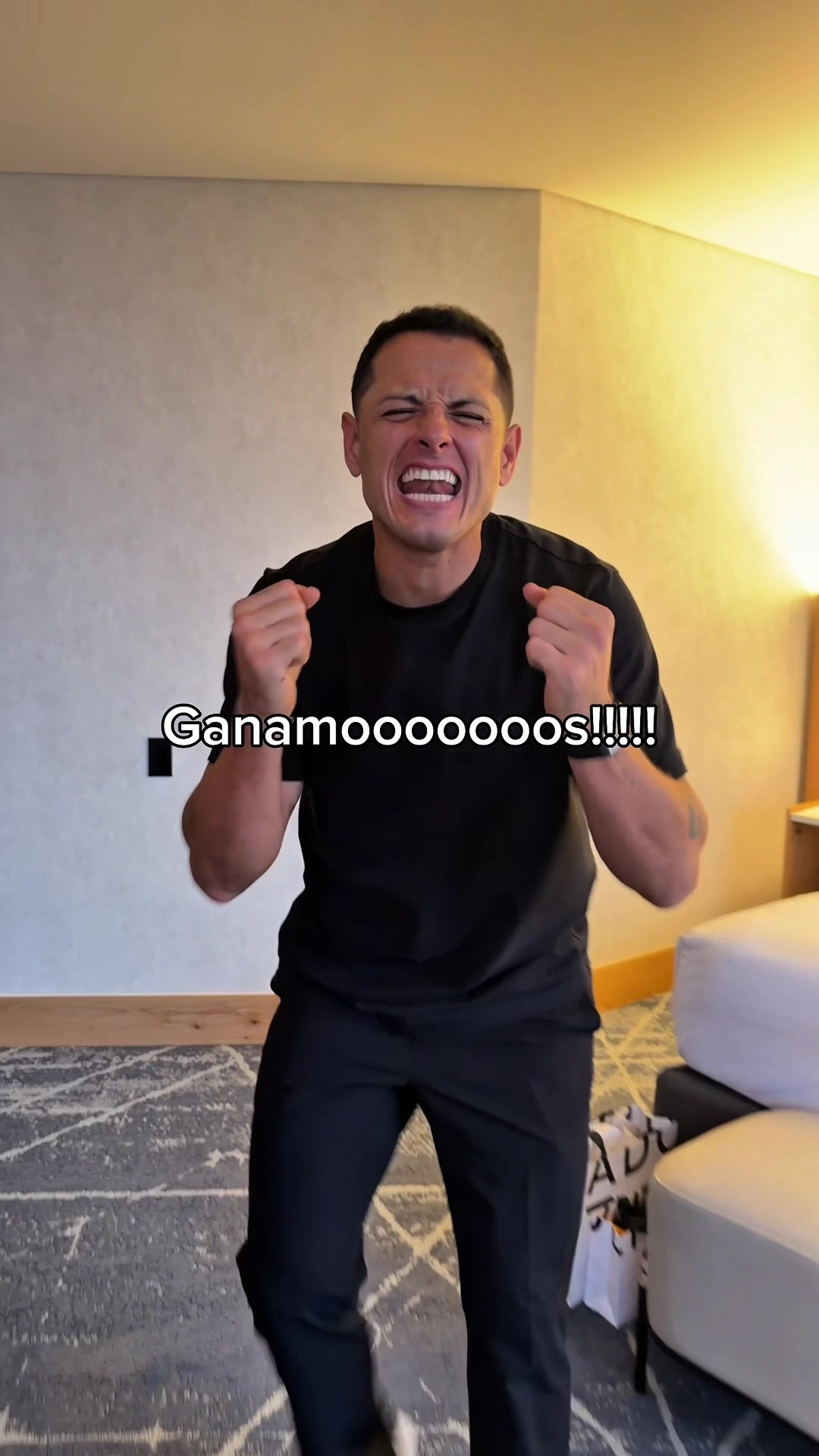 @Javier "Chicharito" Hern&aacute;ndez