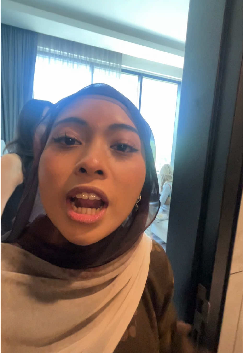 @arrisa