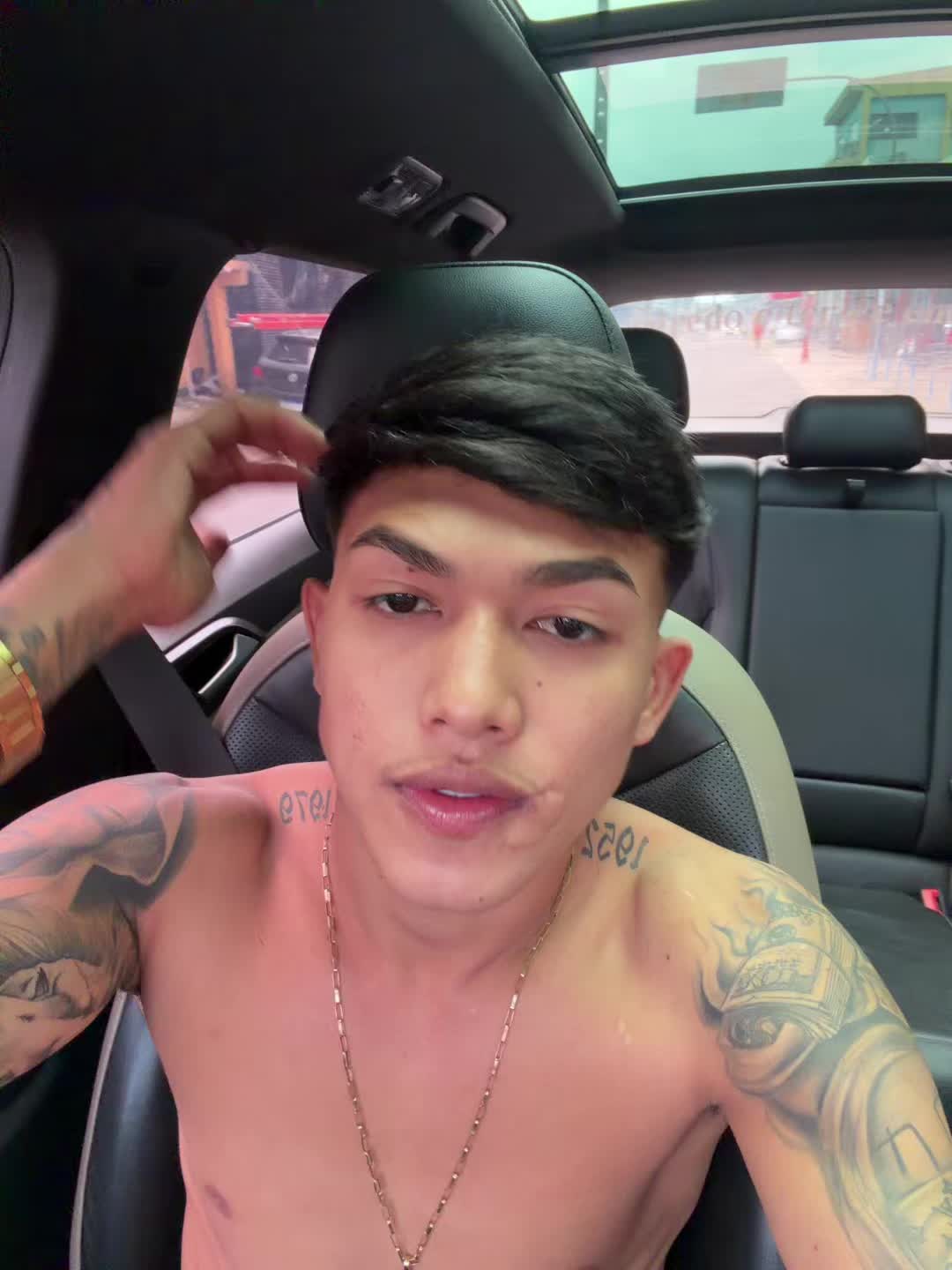@Lucas Coutinho