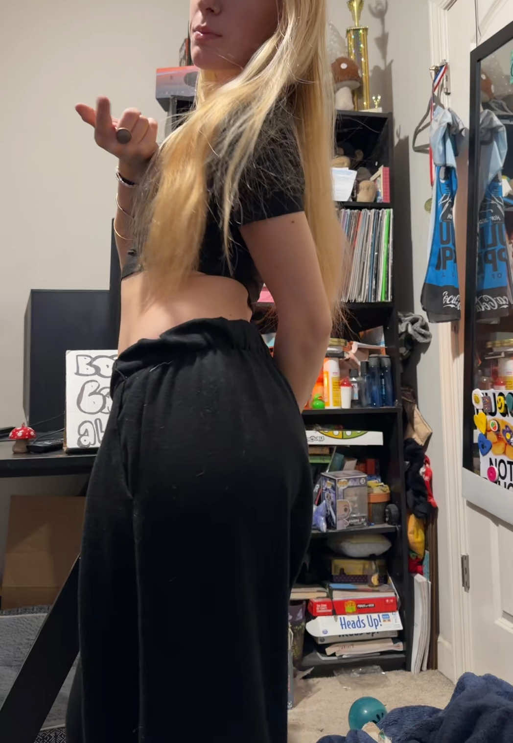@️