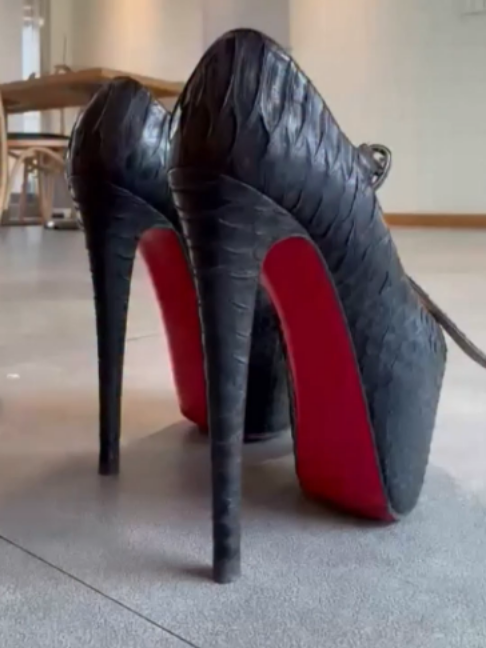 @SexyFeet35