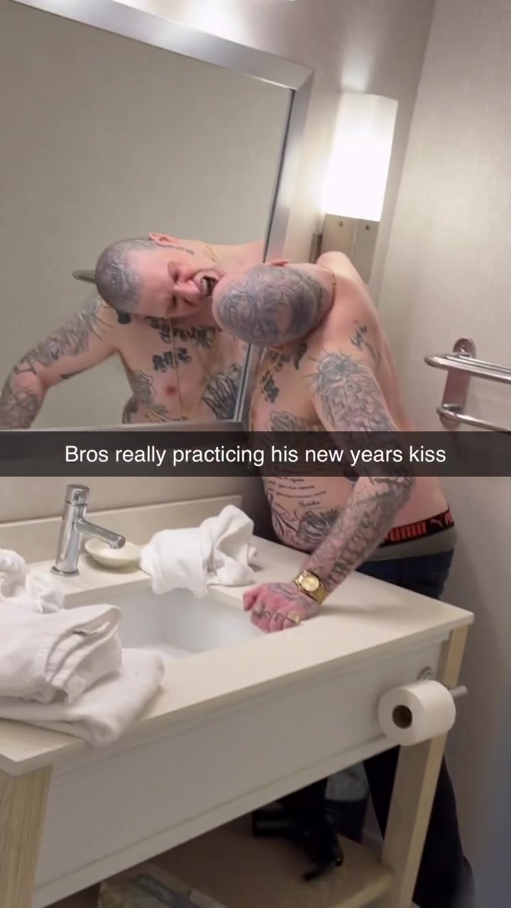 @Sideneck