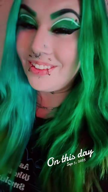 @🖤💚MamaSkittles💚🖤