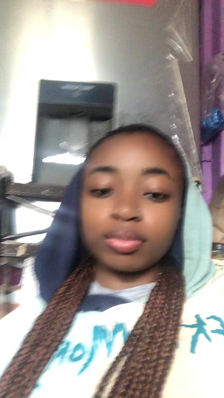 @Slim_tish🦋🥀