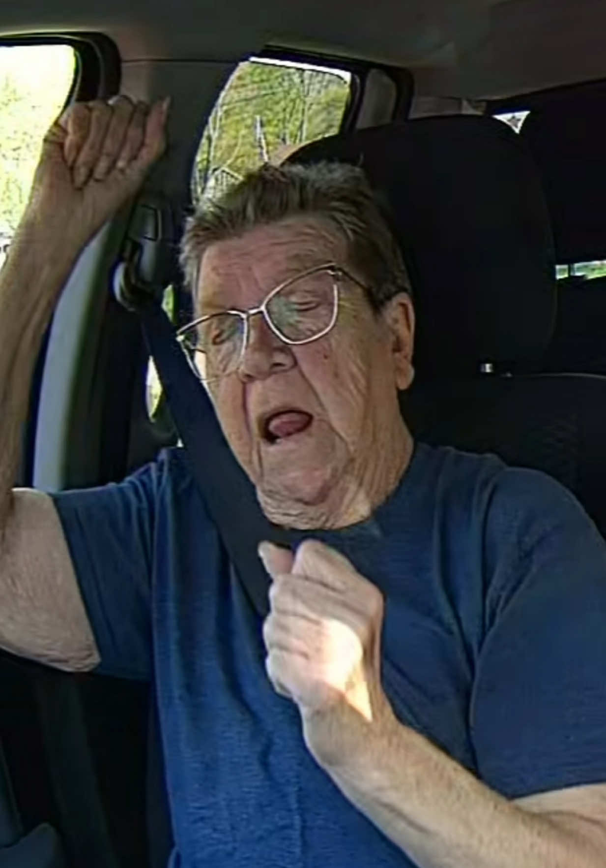 @ANGRY GRANDMA