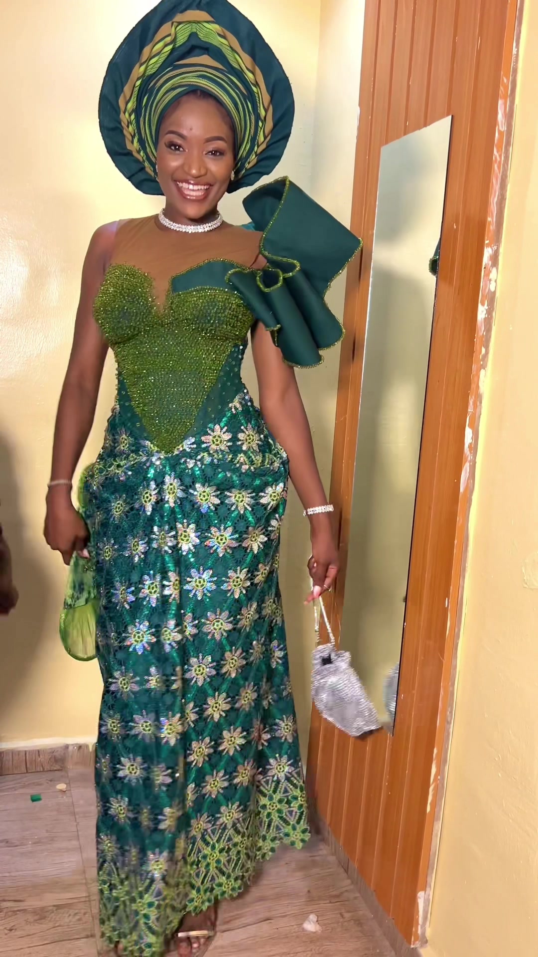 @Sheyiefunmi