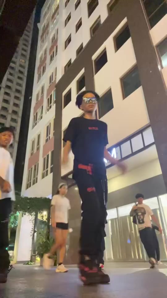 @PweiLipino🇵🇭.