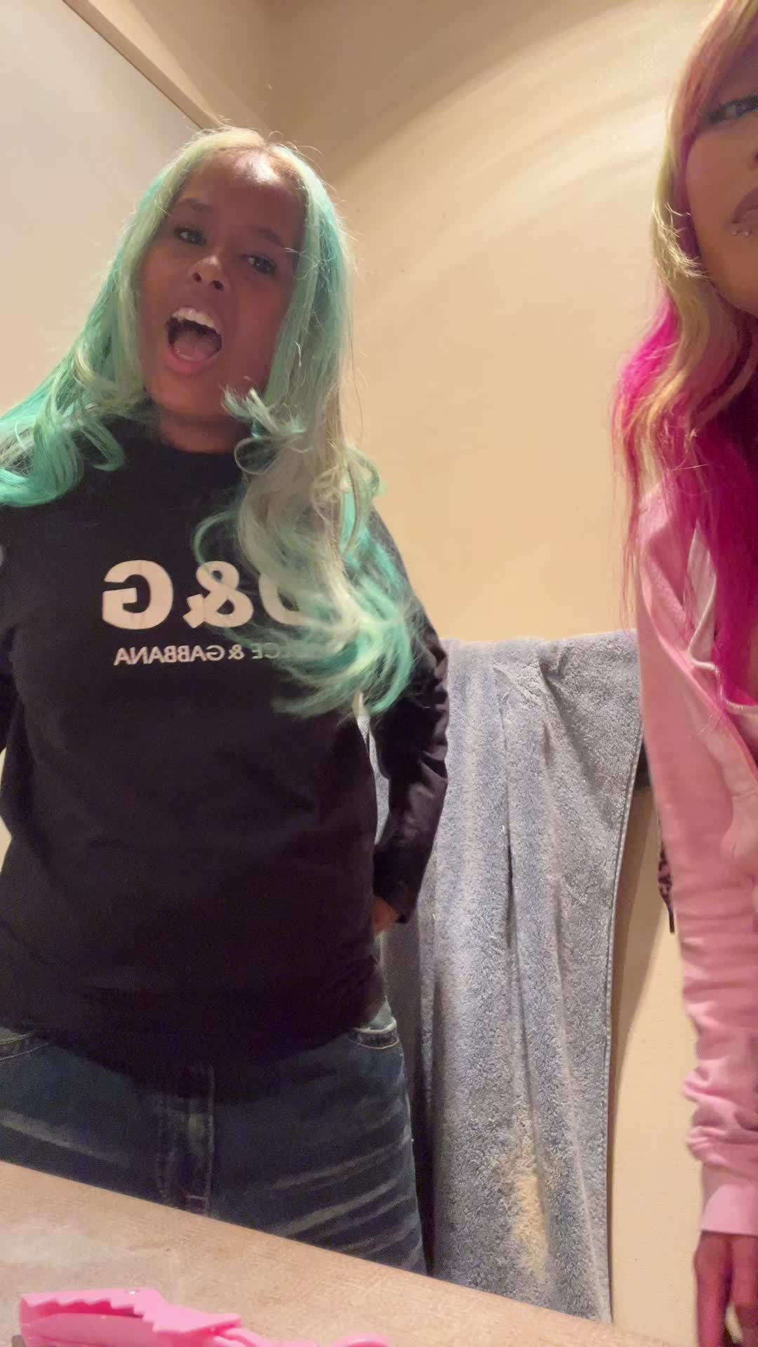 @meowjiuana