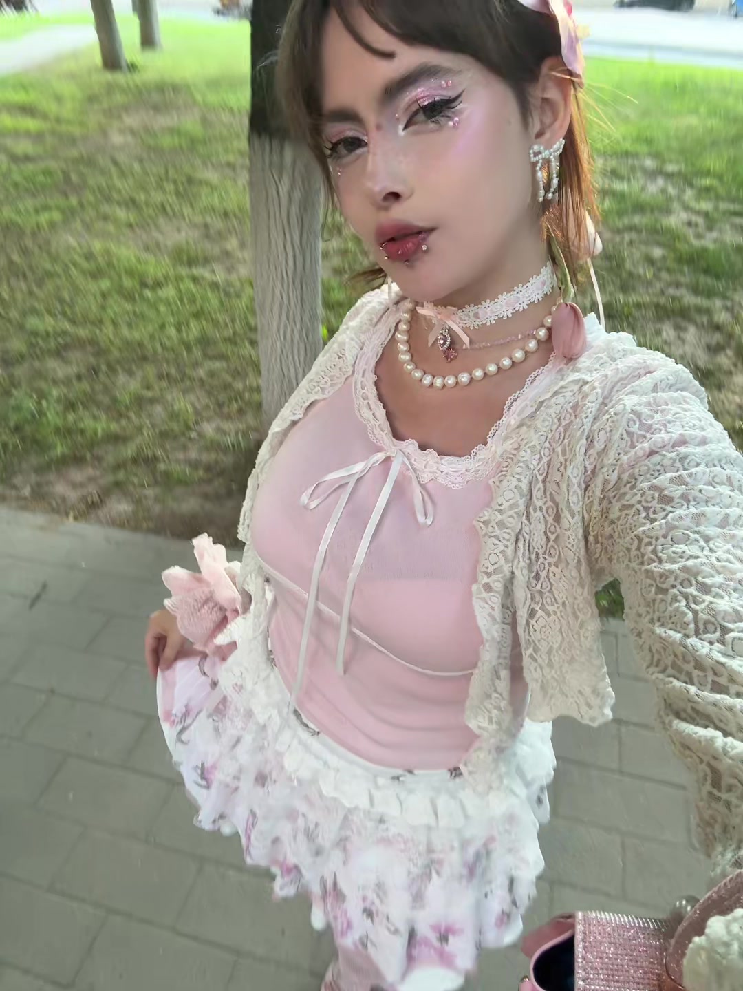 @🪽
