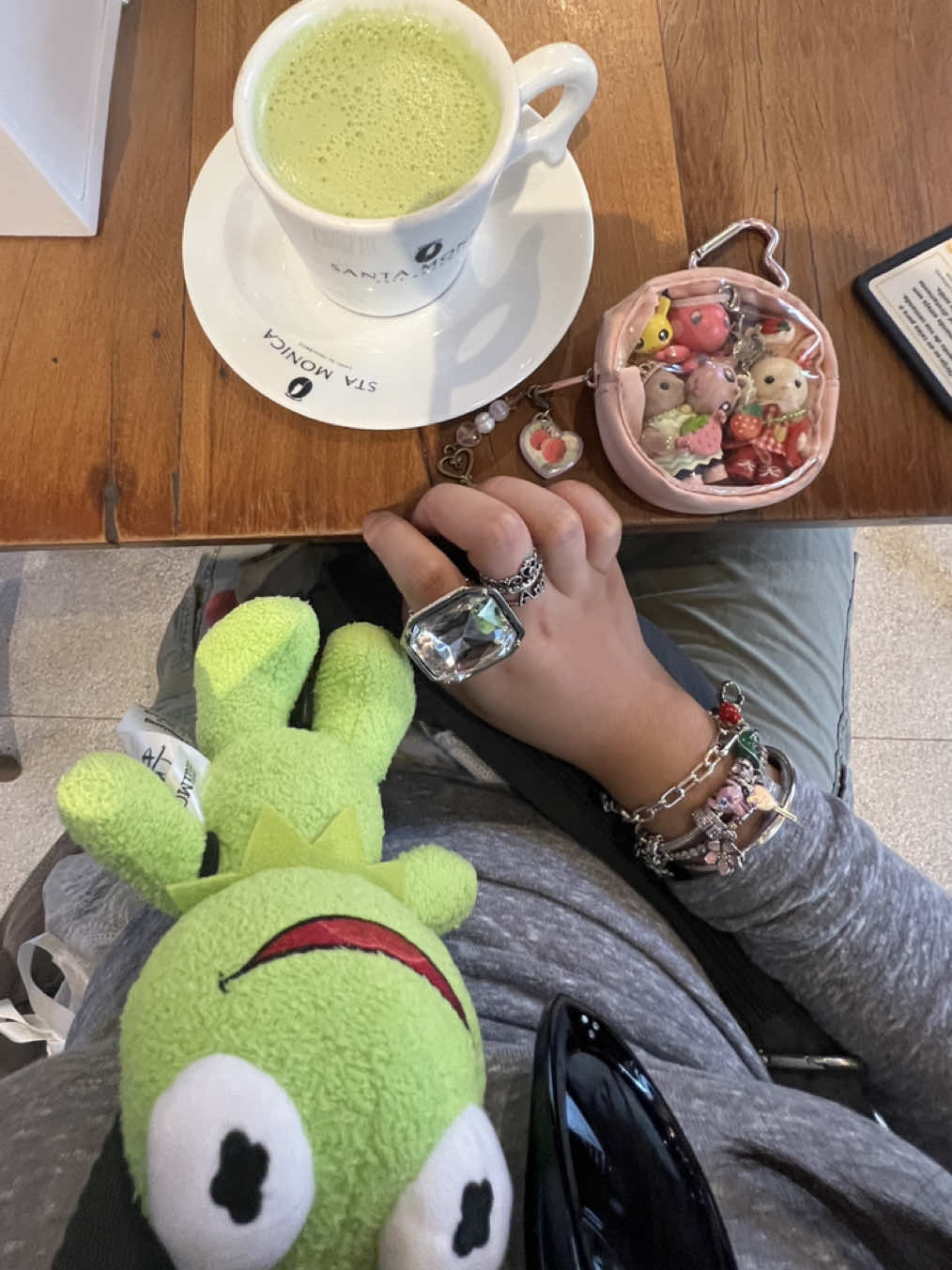 @Larona🍓