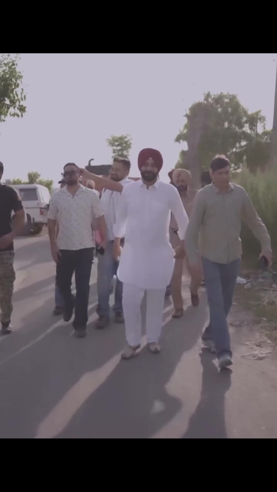 @Dhillon_beimaan