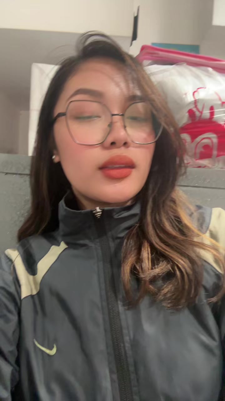 @Zeyliean21