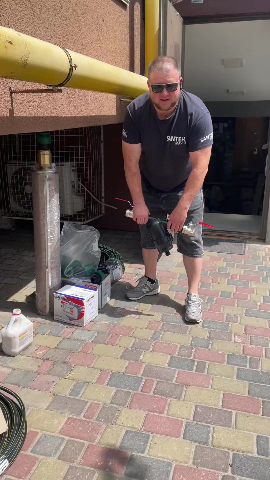 @Santehmaster