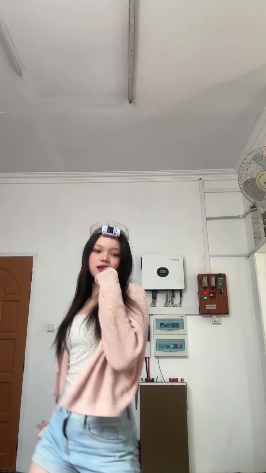 @esther (์์คํ) โ ๐ ฬ.