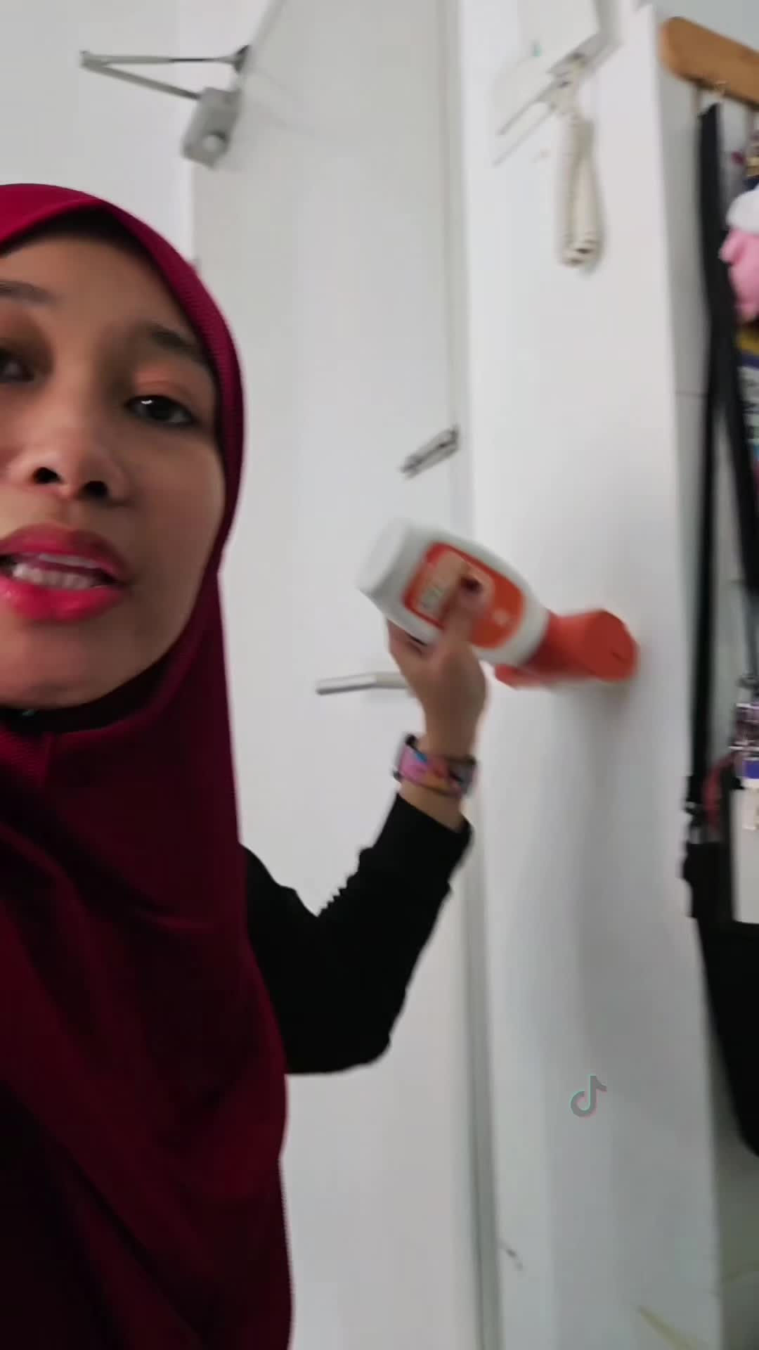@Nynabukater