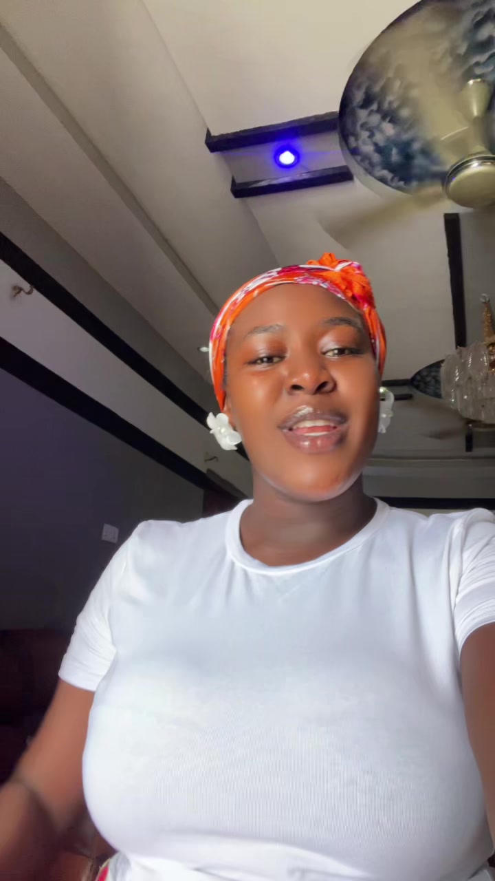 @🦋🦋Adwoa🦋🦋 mirror 💍💍
