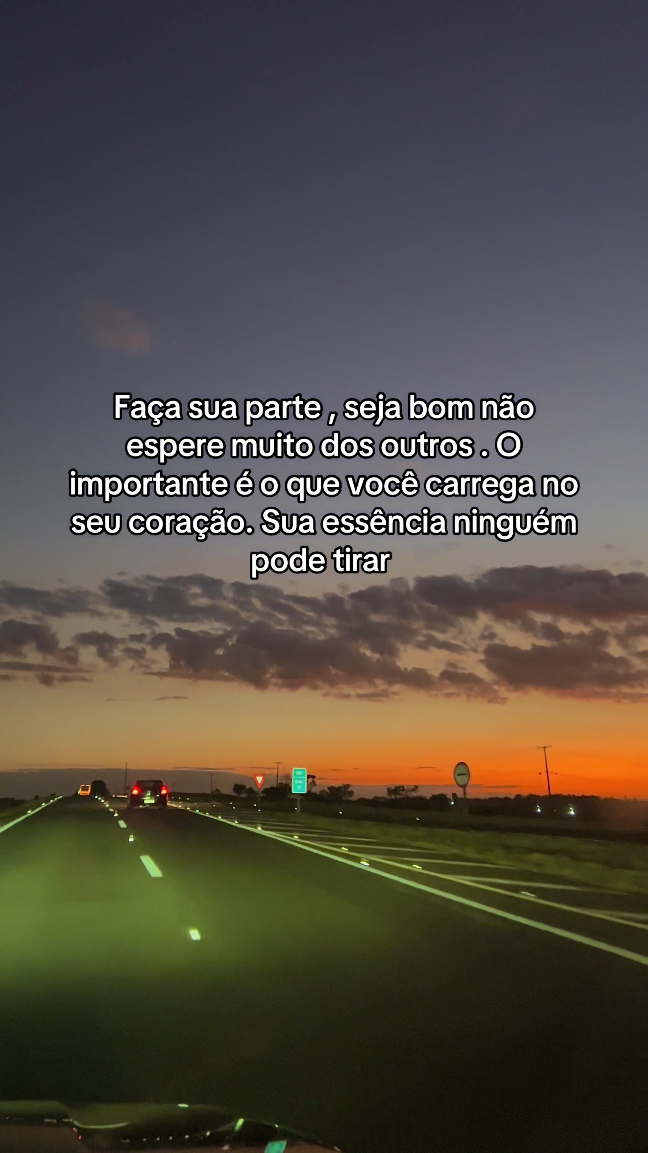 @nicoly_fonttinelly