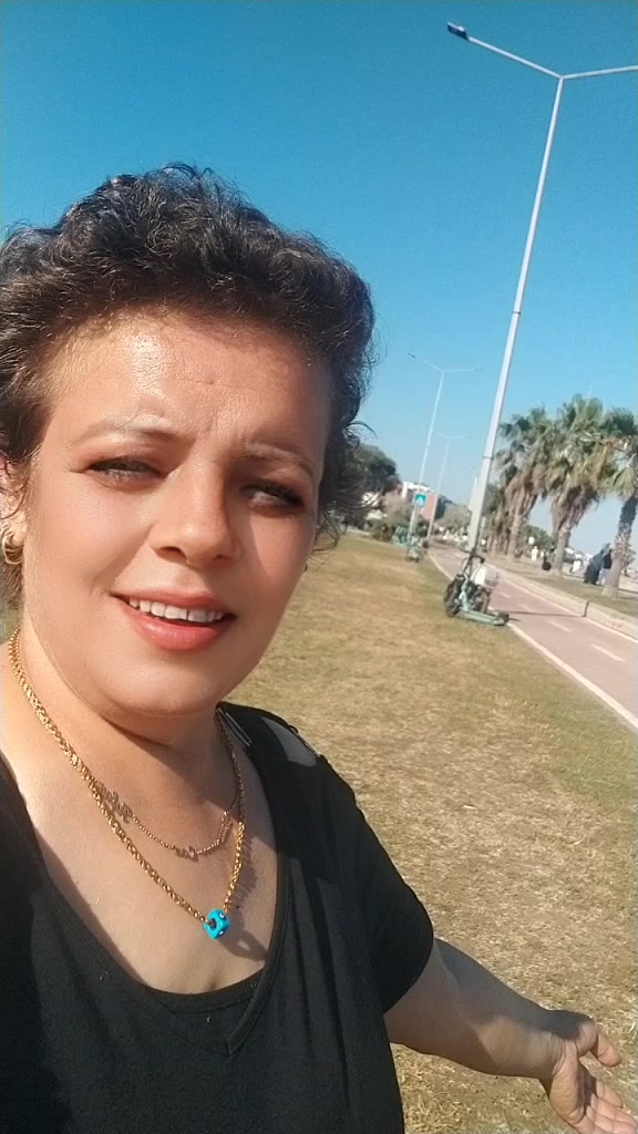@deniz_maviş6155