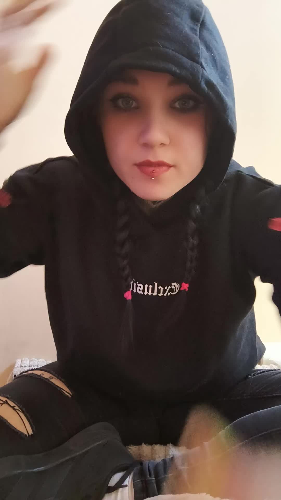 @mroczani