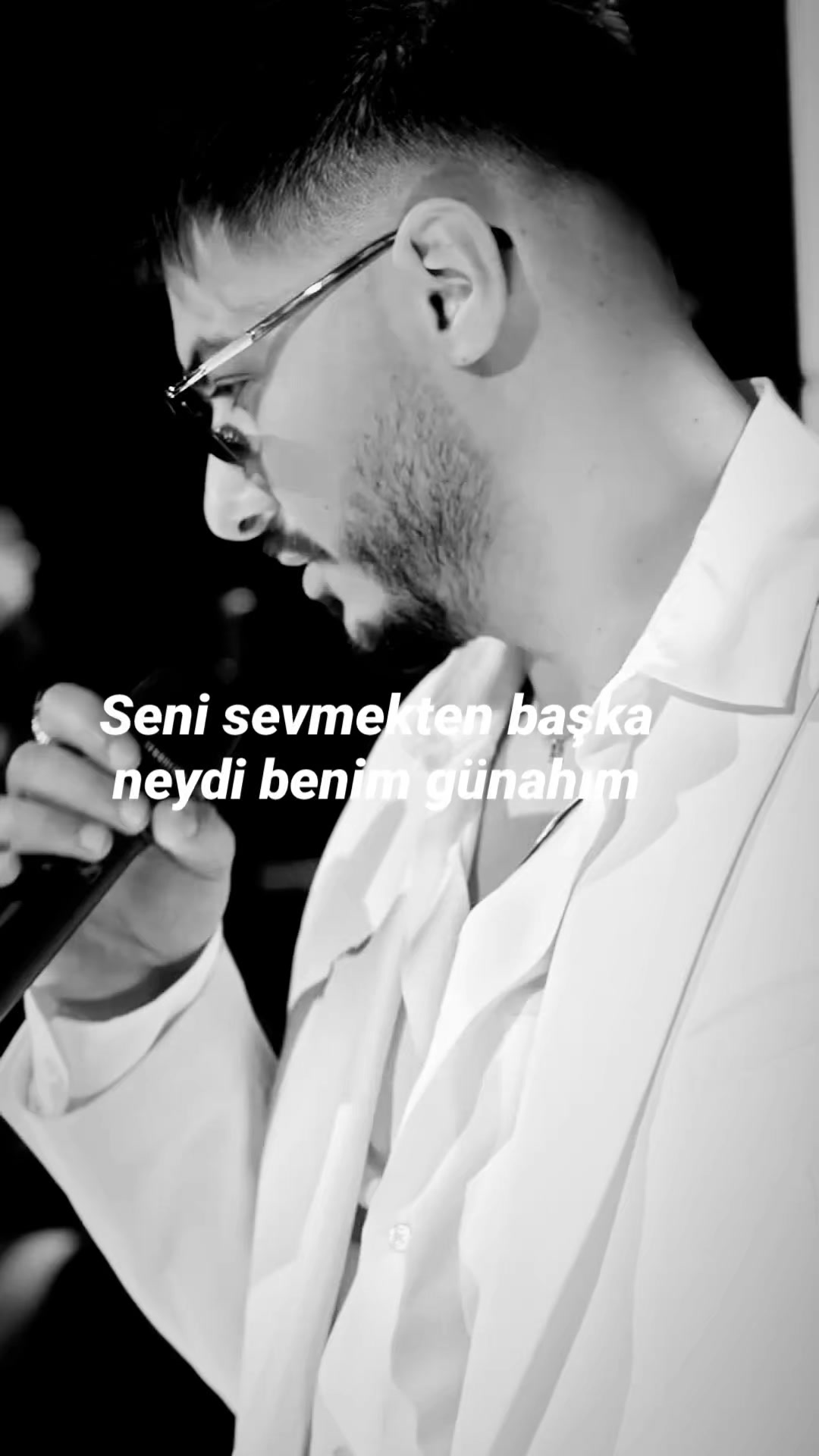 @§:lyrscmusic:§