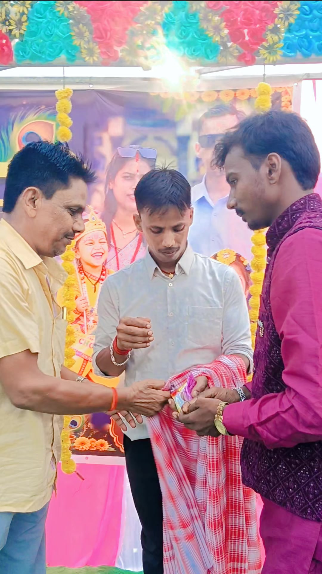 @Saroj sant