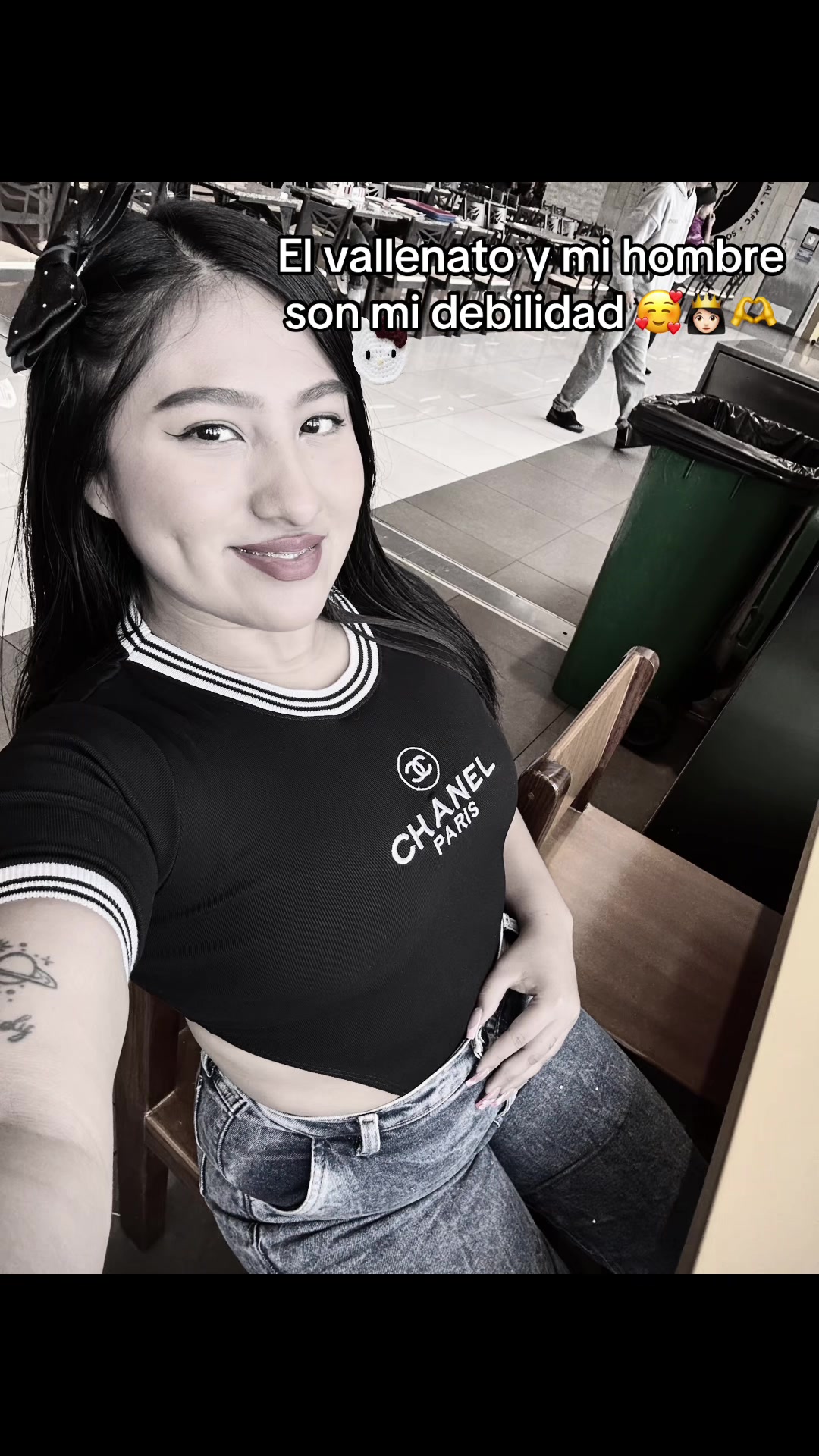 @J💸💋