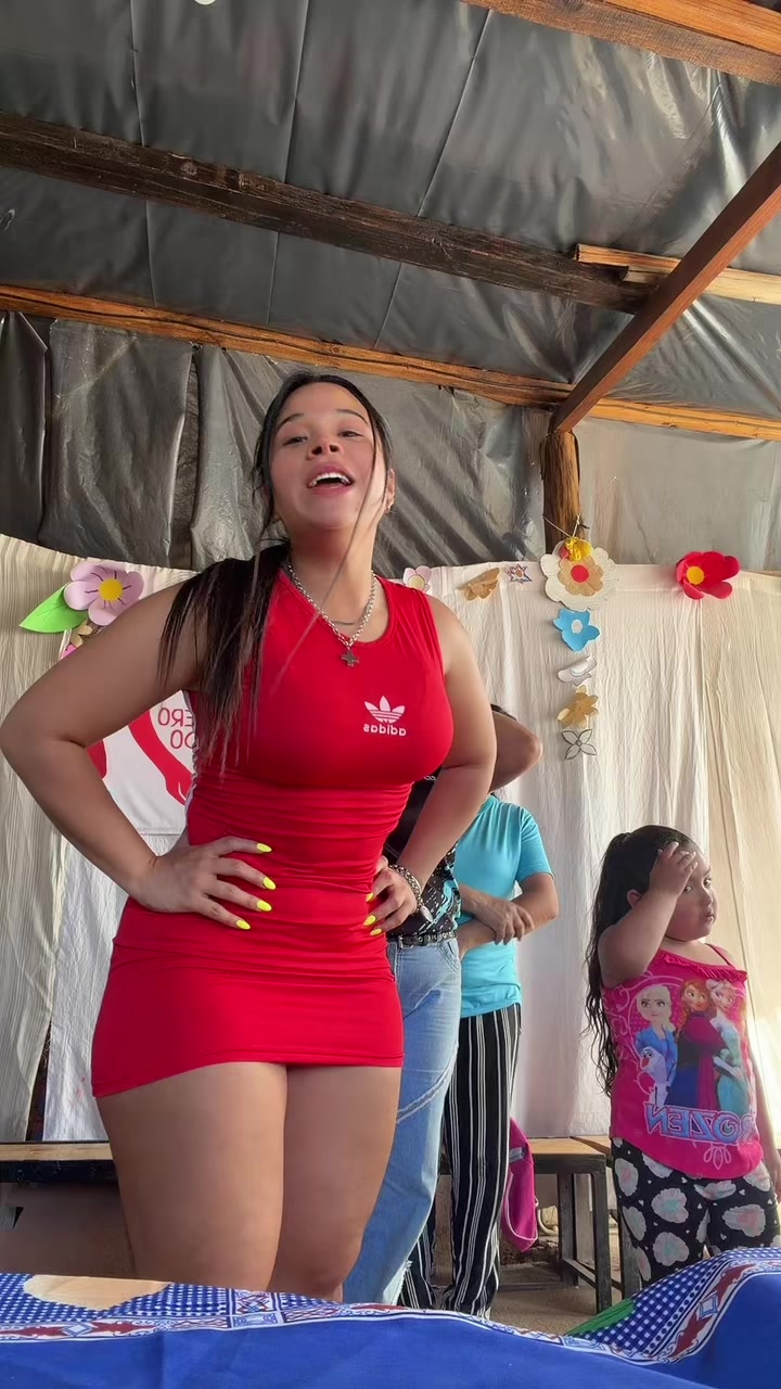 @Oliveraselena