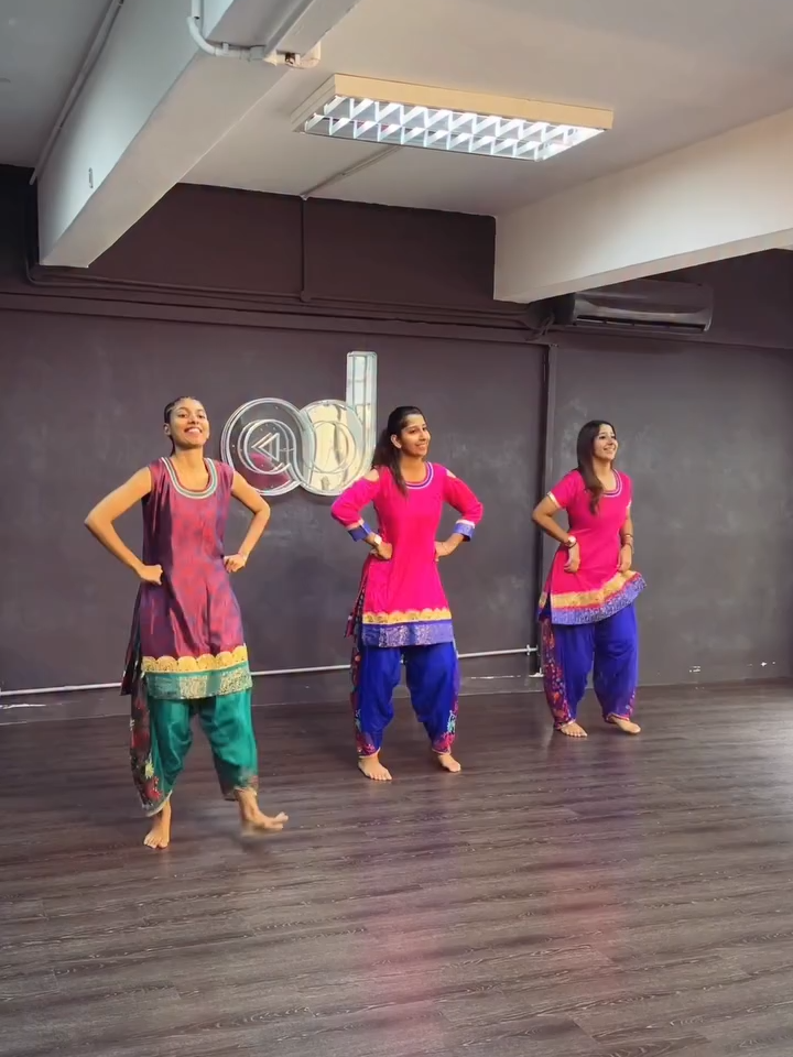 @bollyonstudios