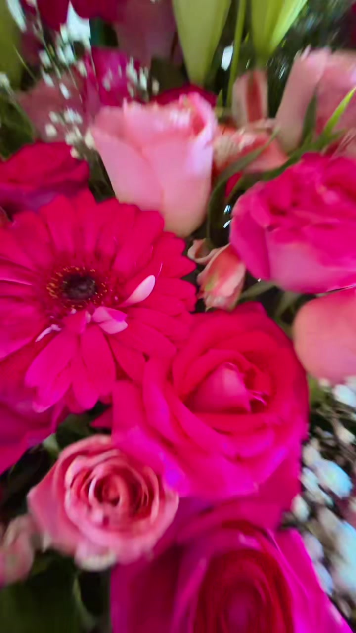 @flowersvillagearteconlistones