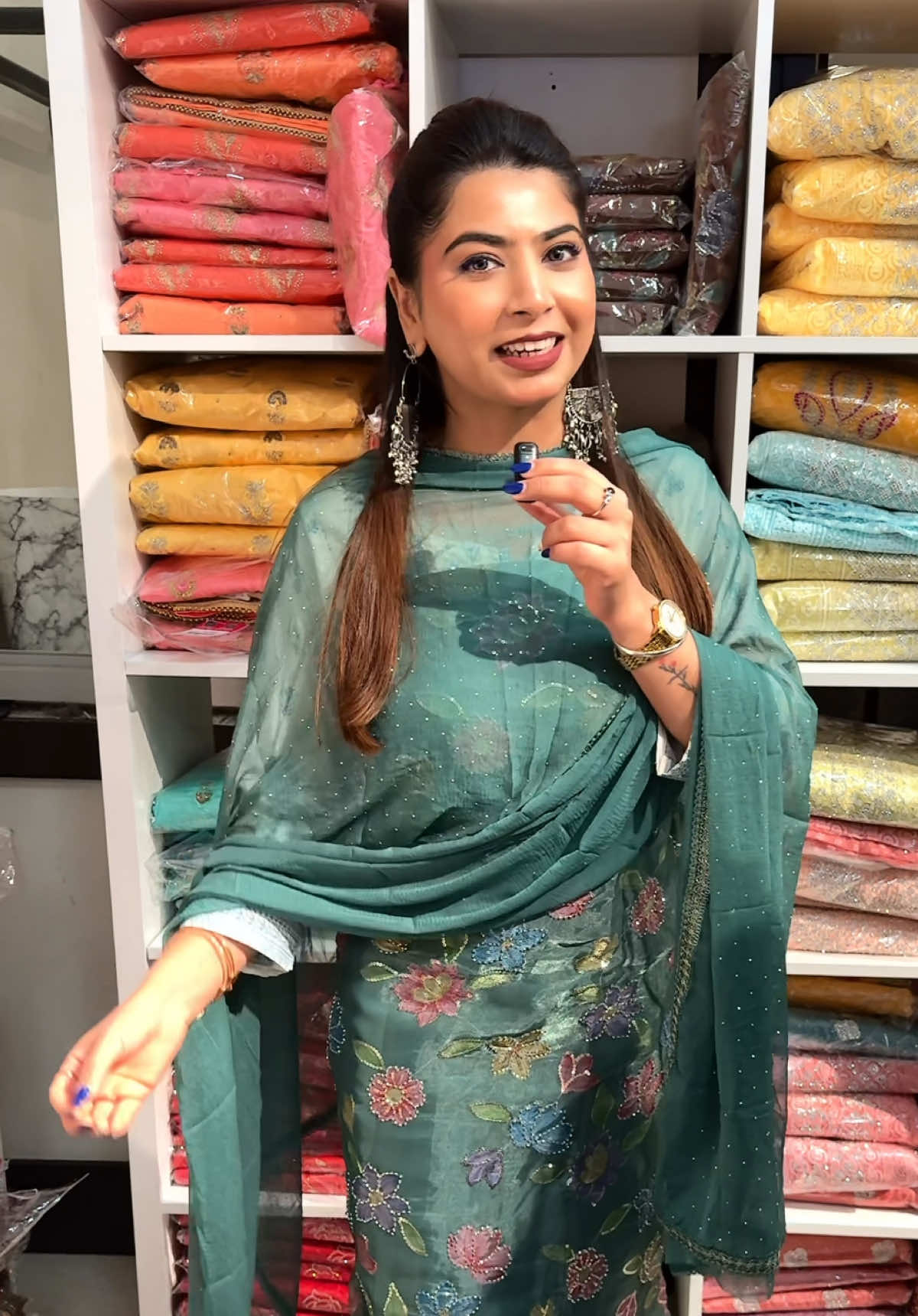 @Simranexclusive