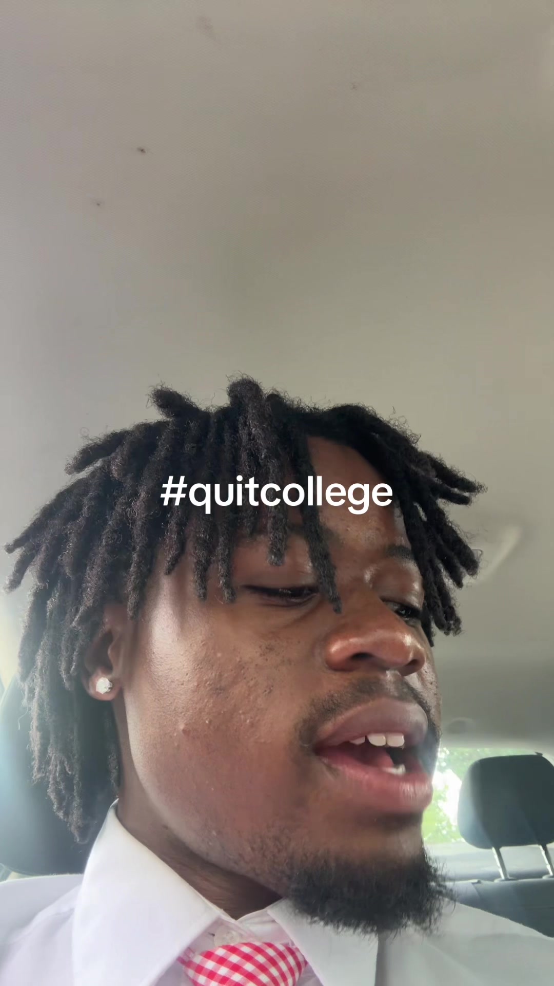 @moyoezzy
