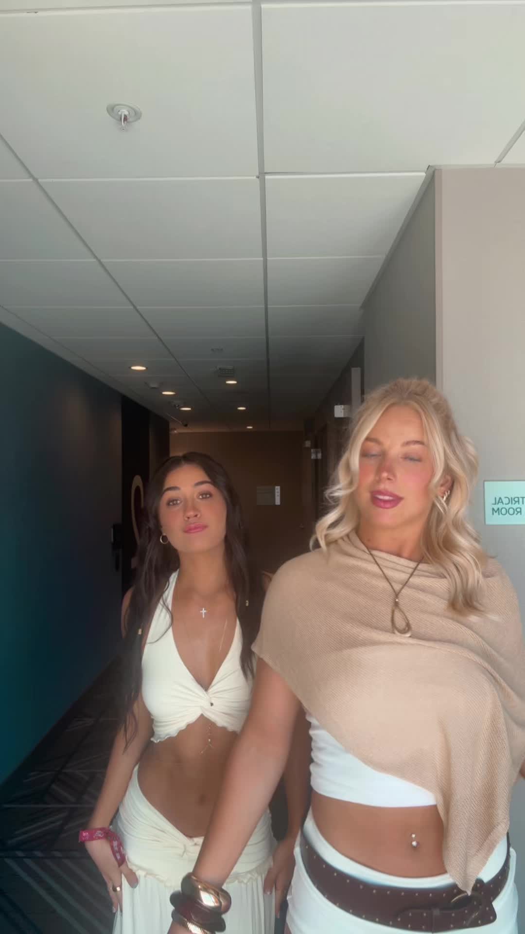 @pariscatledge