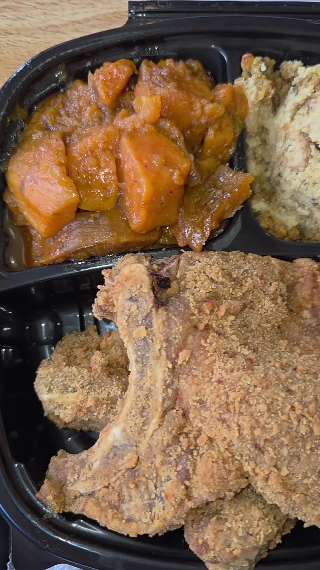 @thefoodconquer