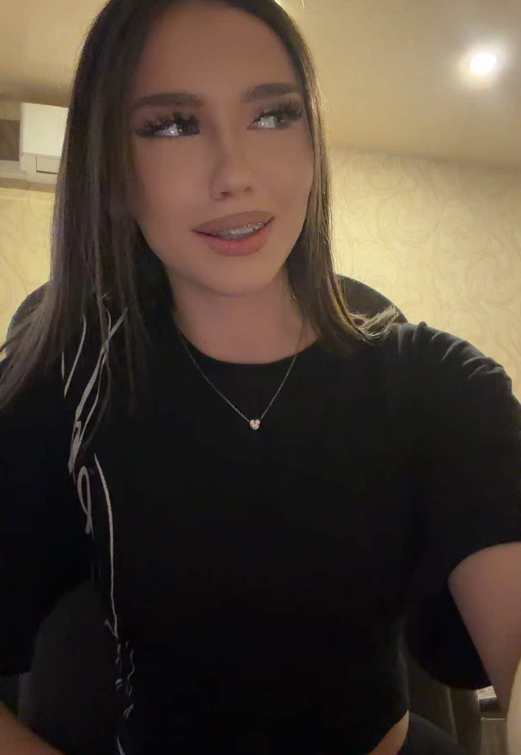 @nikaaa01