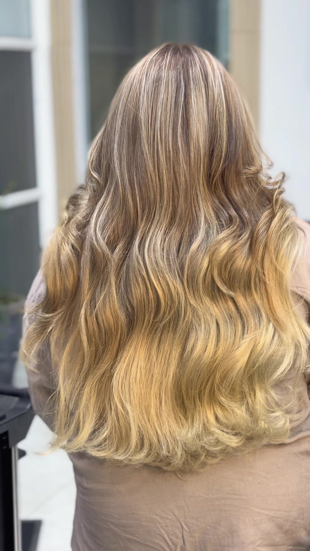 @Hair by vidu